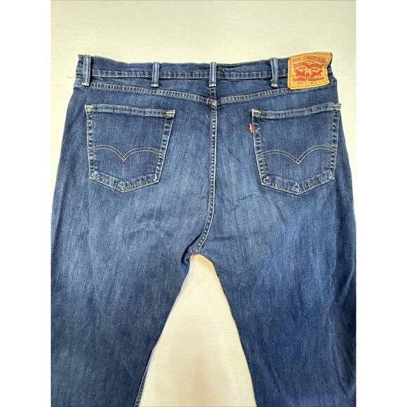 Levi's Men's 505 Regular Fit Jeans 42x30  Medium Wash Straight Leg - Picture 11 of 16